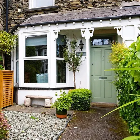 Fern Bank ボウネス＝オン＝ウィンダミア